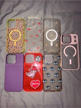 7 iPhone 14 Pro Max cases